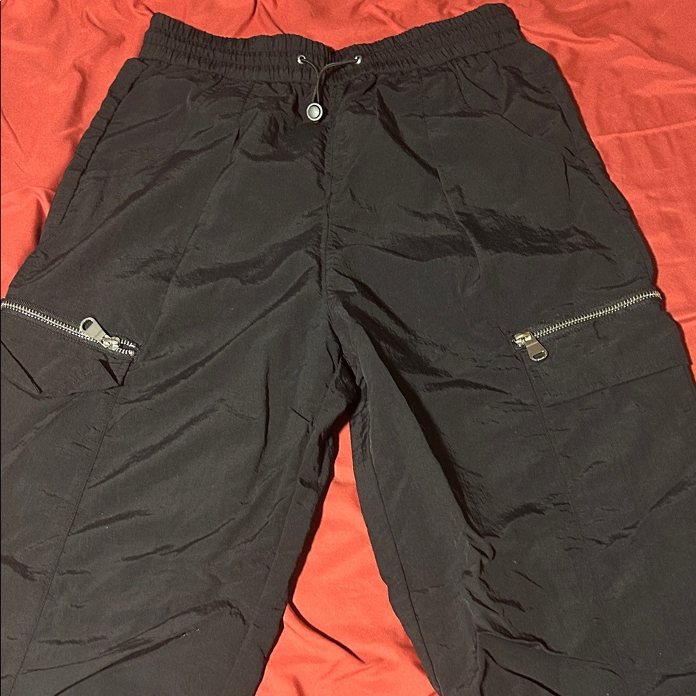 Zara women’s Dark Cargo Pants with Zipper Pockets